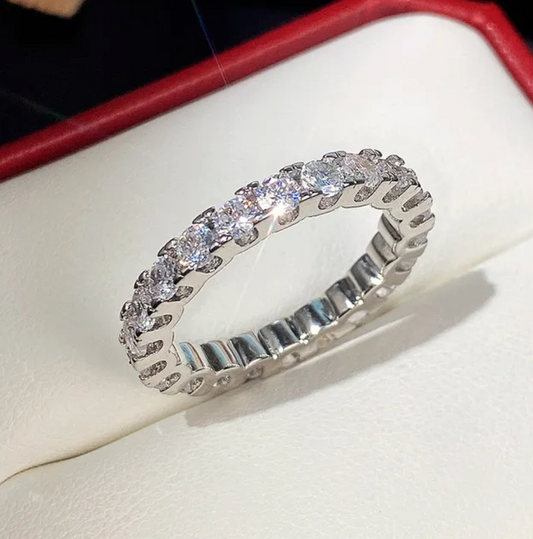 Lux Diamond Ring